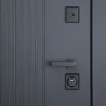 Стальная дверь "Вертикаль" с зеркалом — изображение 4